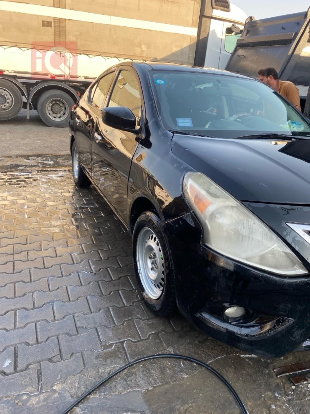 Nissan Versa